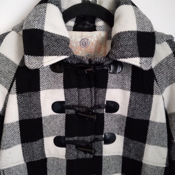 American Rag large coat - Picture 2 of 12